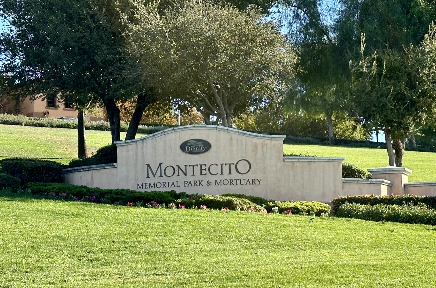 Montecito Memorial Park