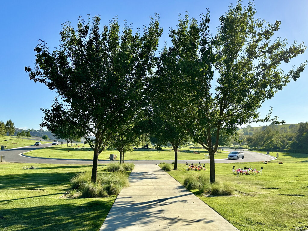 Los Prados, Rose Hills Memorial Park