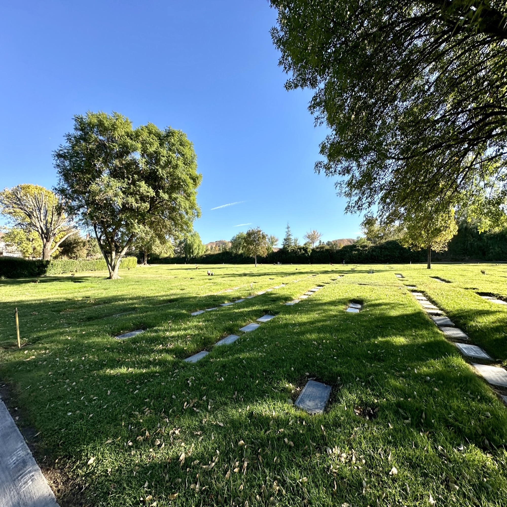 Double grave in Garden of Remembrance