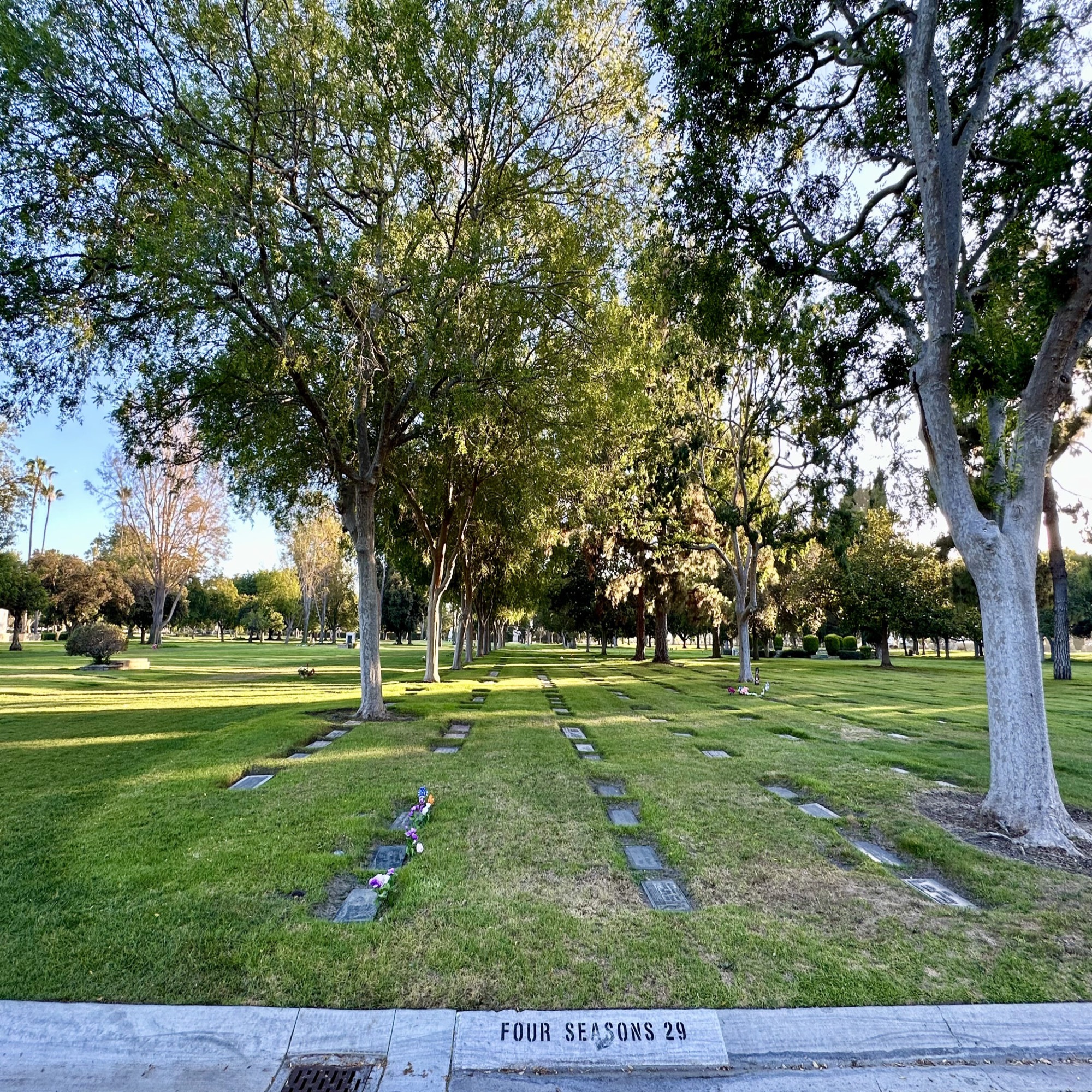 Four grave spaces in the Garden of Four Seasons