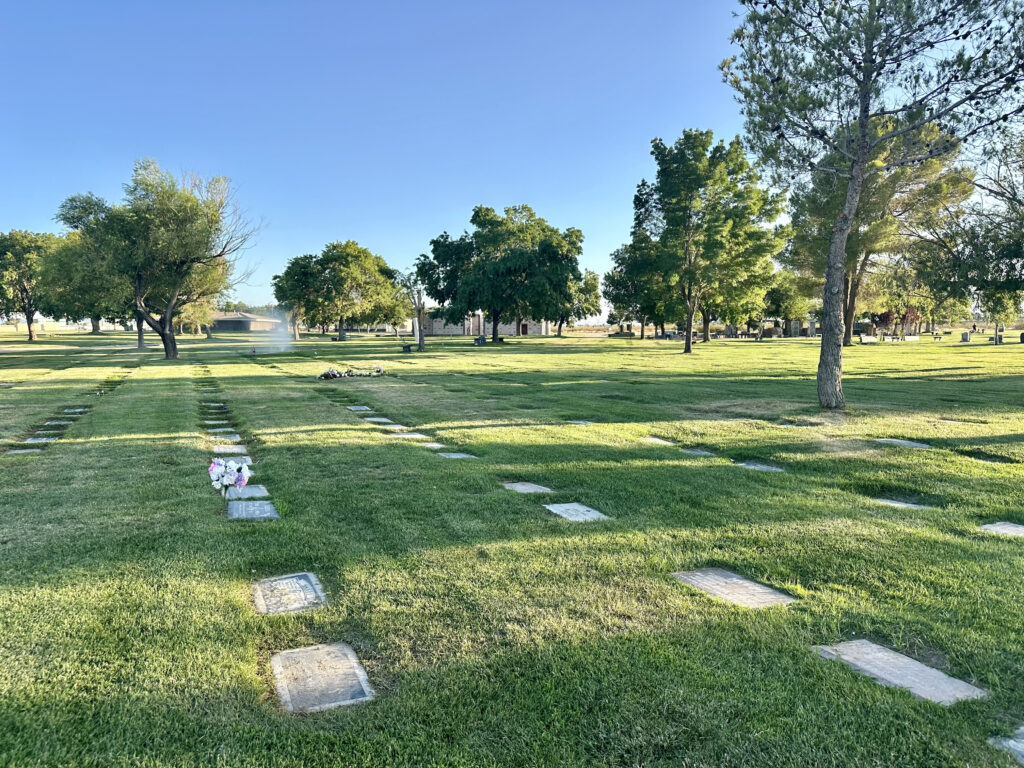 Rose Lawn, Desert View Memorial Park, Victorville