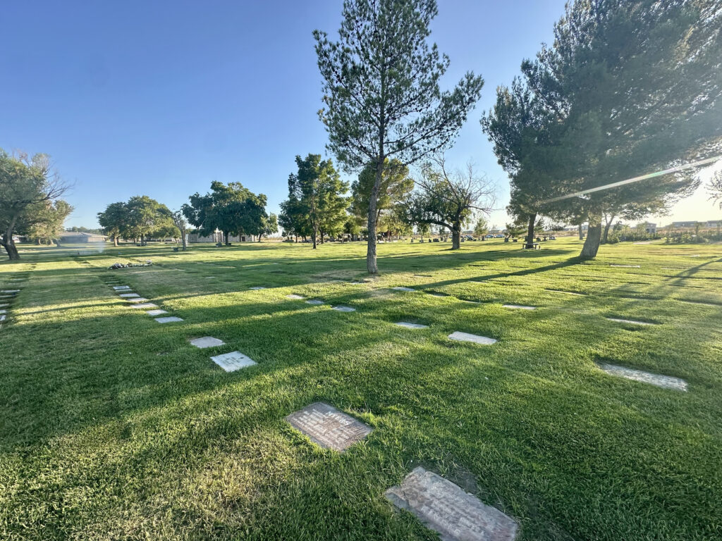 Rose Lawn, Desert View Memorial Park, Victorville