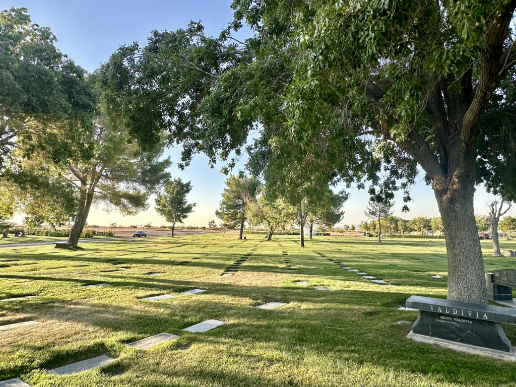 Rose Lawn, Desert View Memorial Park, Victorville