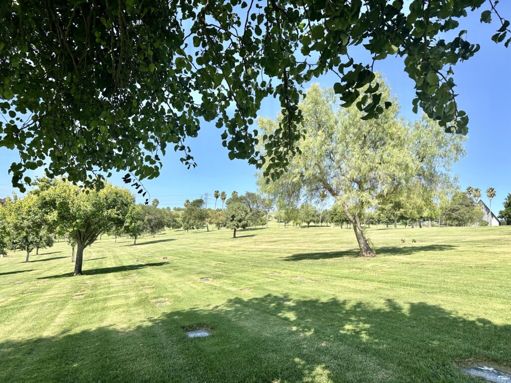 Garden of Serenity, Rose Hills Memorial Park