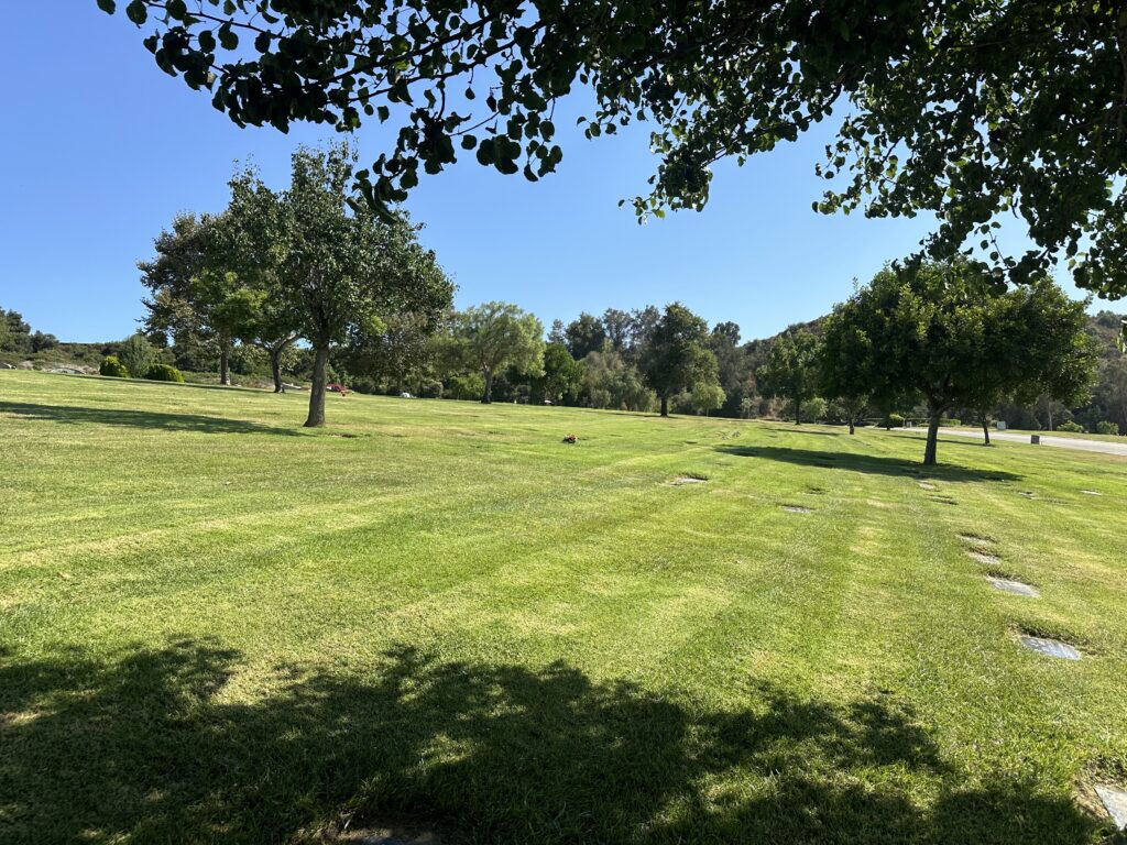 Garden of Serenity, Rose Hills Memorial Park