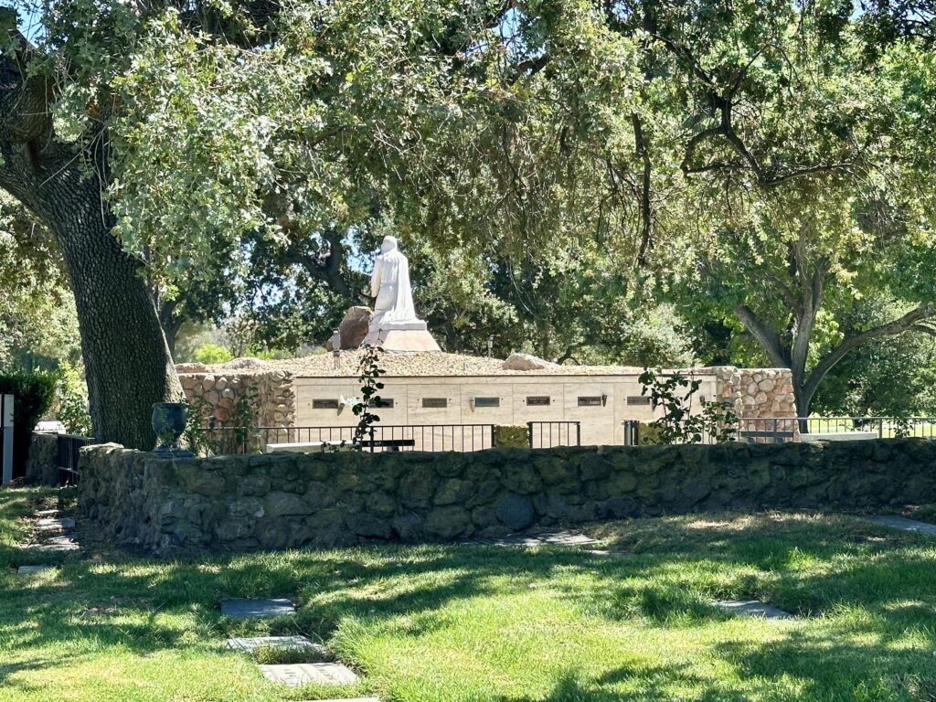 Garden of Gethsemane, Pierce Brothers Valley Oaks