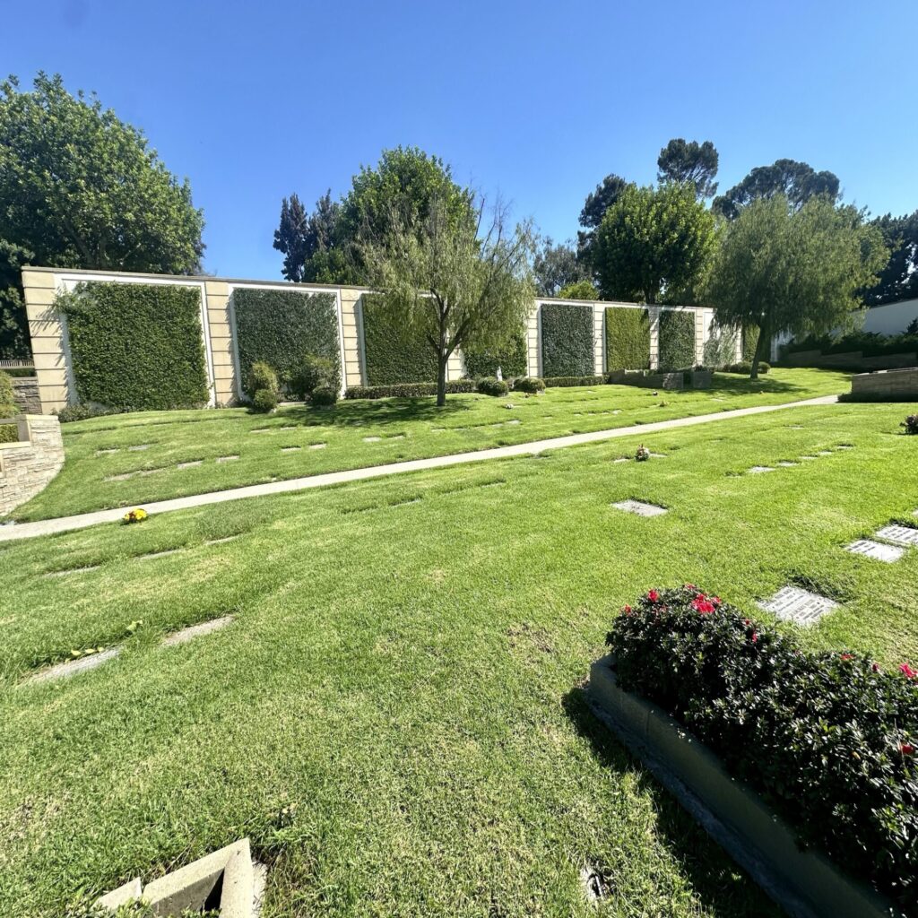 Triumphant Faith Garden, Forest Lawn Glendale