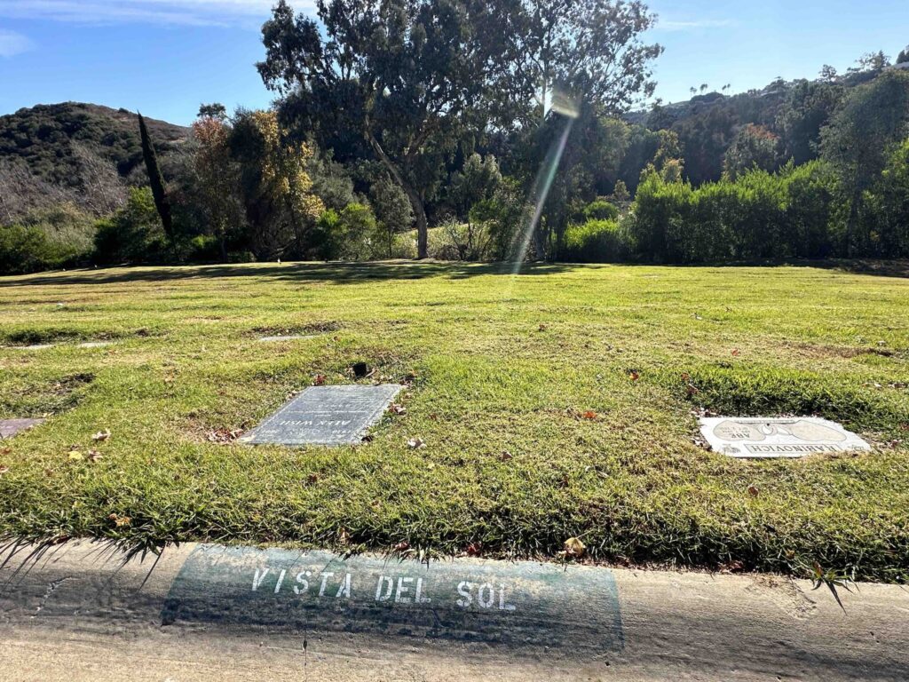 Bayer Cemetery Brokers El Camino Memorial Park Cemetery Vista del Sol