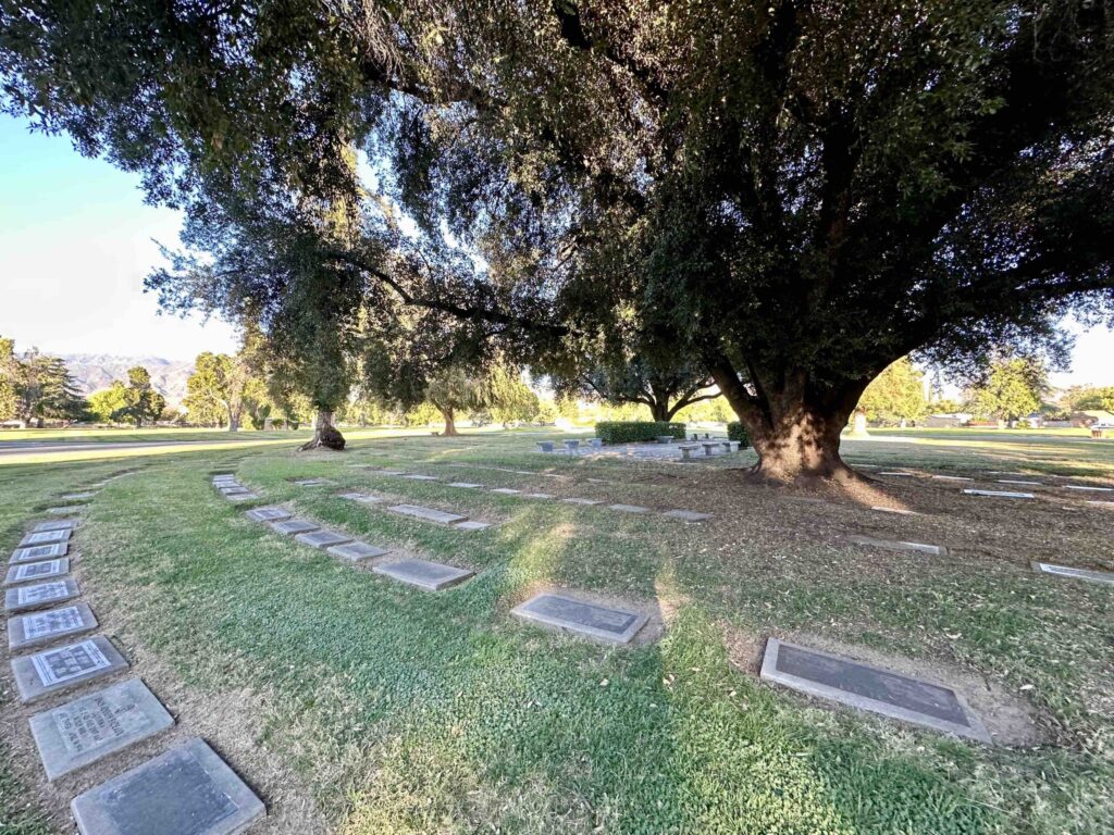Bayer Cemetery Brokers Mountain View San Bernadino Cemetery R Lawn