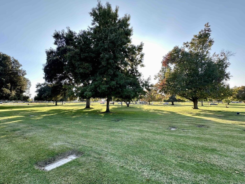 Bayer Cemetery Brokers Oakdale Memorial Park Glendora Elm Lawn