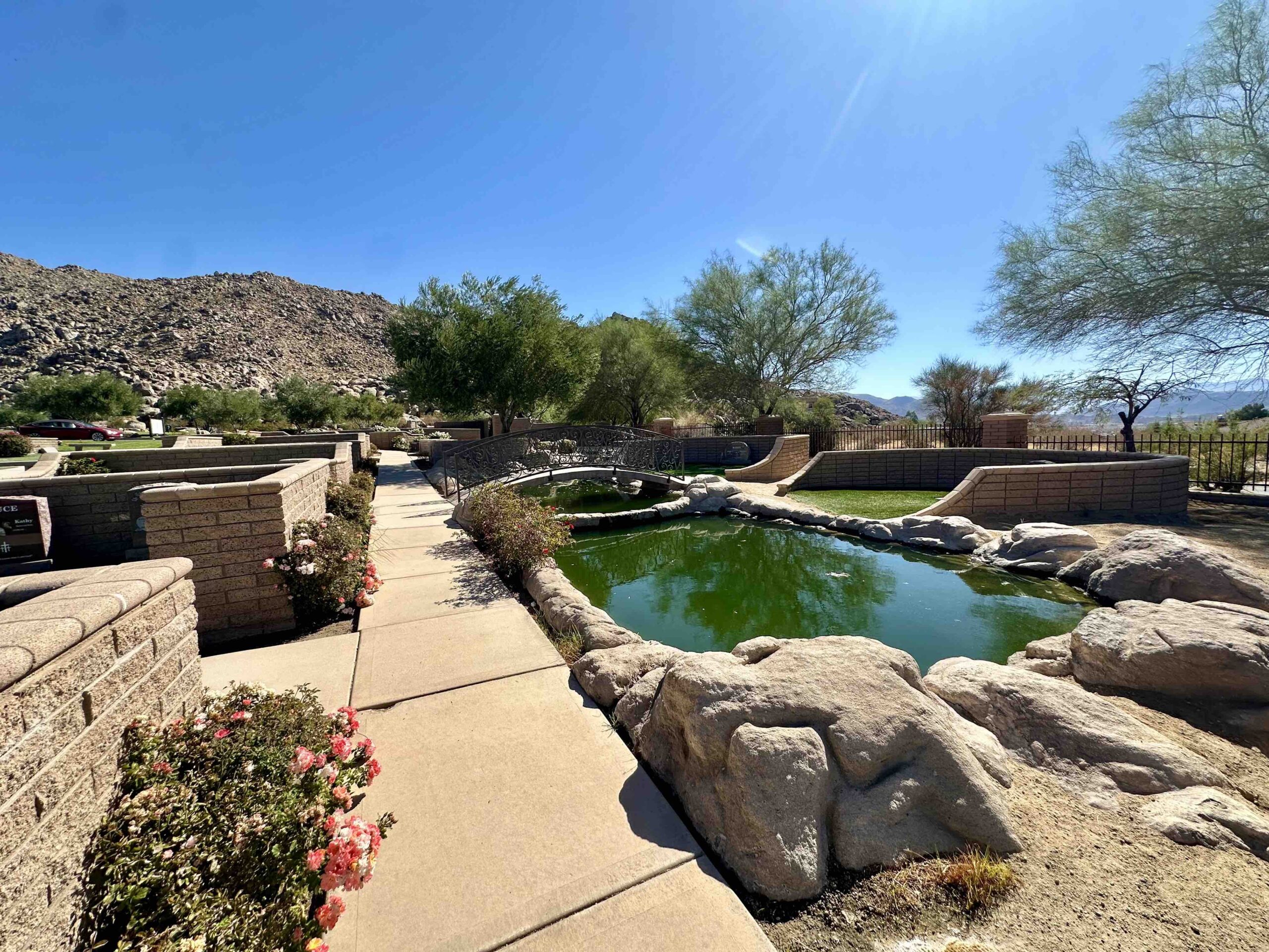 Grave space in Garden of Reflection