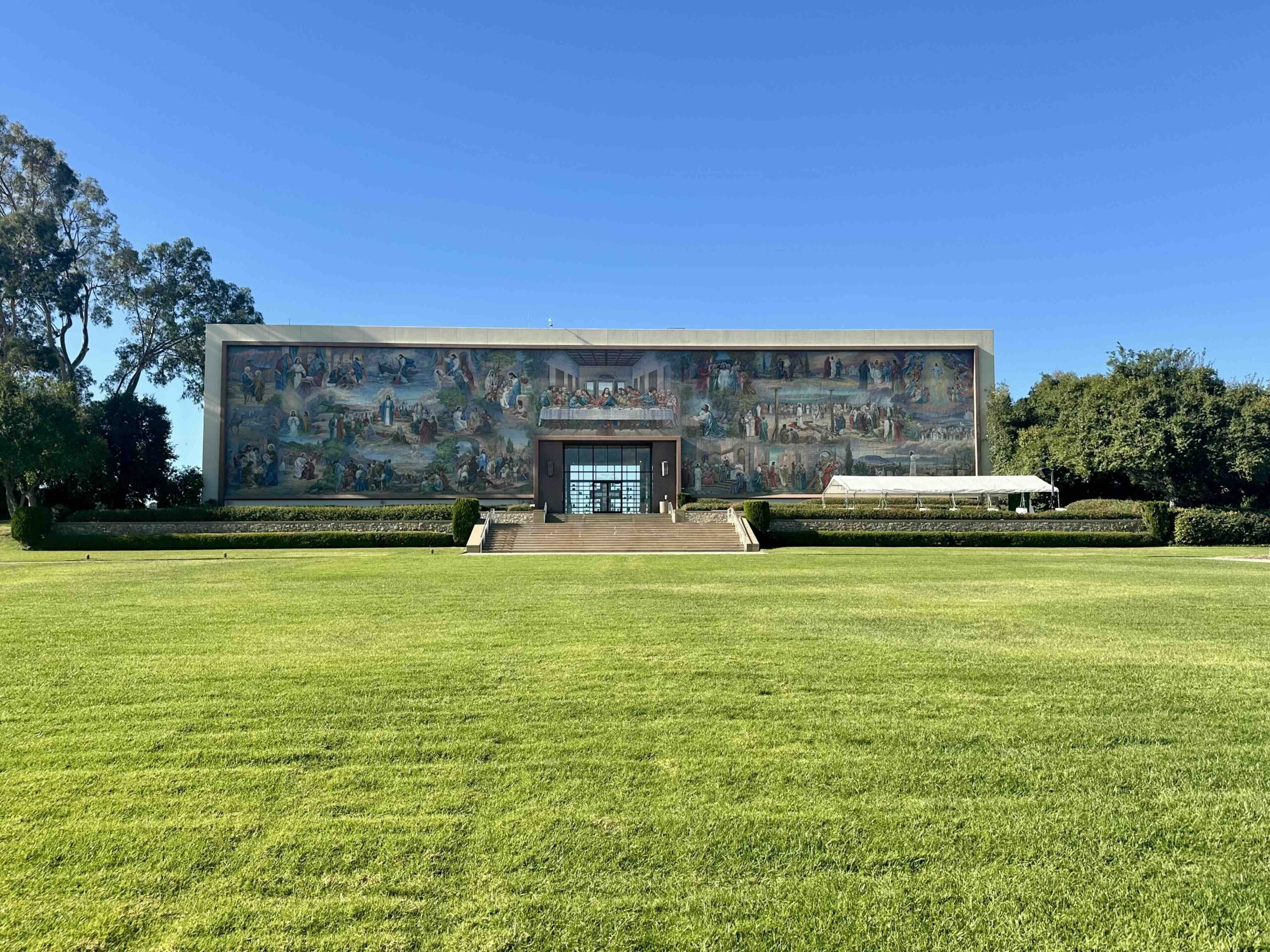 Double depth lawn crypt in Court of Christian Heritage