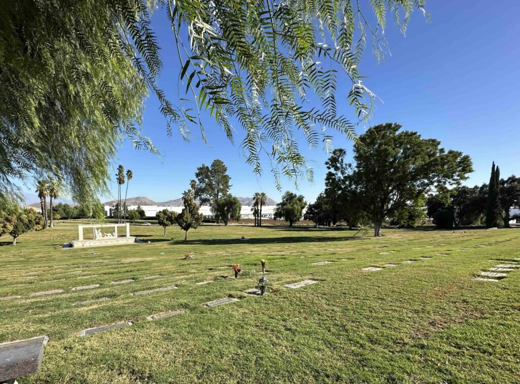 Green-Acres-Memorial-Park-Bloomington-Garden-Of-The-Good-Shepherd-Bayer-Cemetery-Brokers