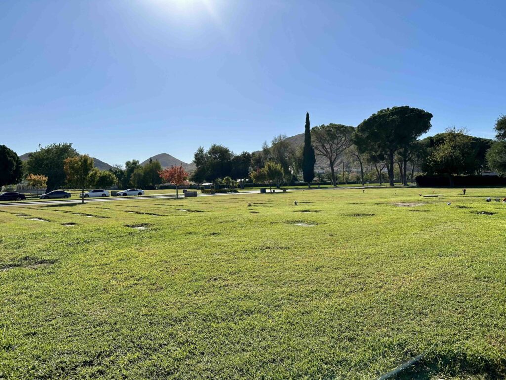 Green-Acres-Memorial-Park-Bloomington-Garden-Of-The-Last-Supper-Bayer-Cemetery-Brokers