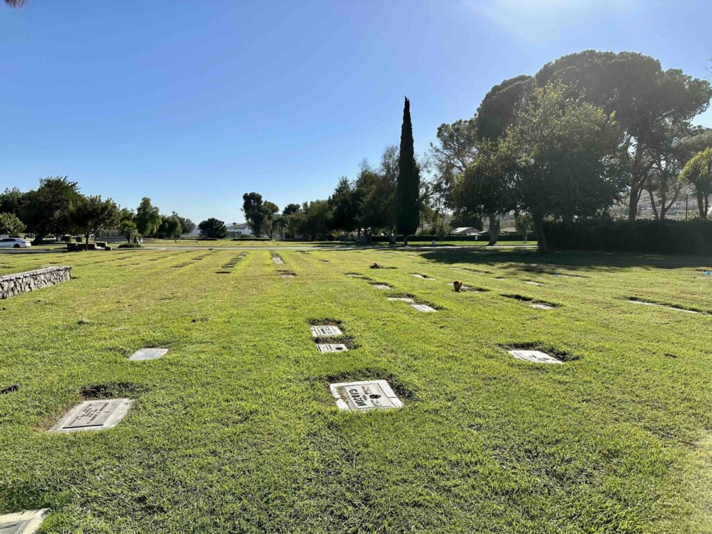 Green-Acres-Memorial-Park-Bloomington-Garden-Of-The-Last-Supper-Bayer-Cemetery-Brokers