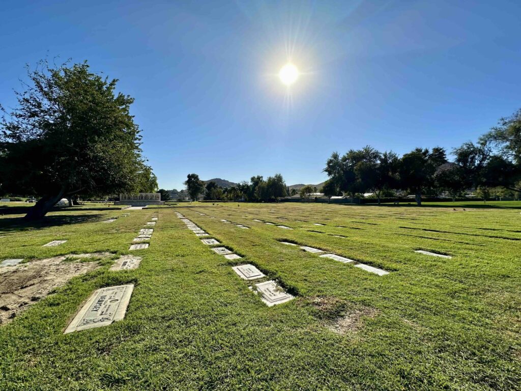 Green-Acres-Memorial-Park-Bloomington-Garden-Of-The-Resurrection-Bayer-Cemetery-Brokers