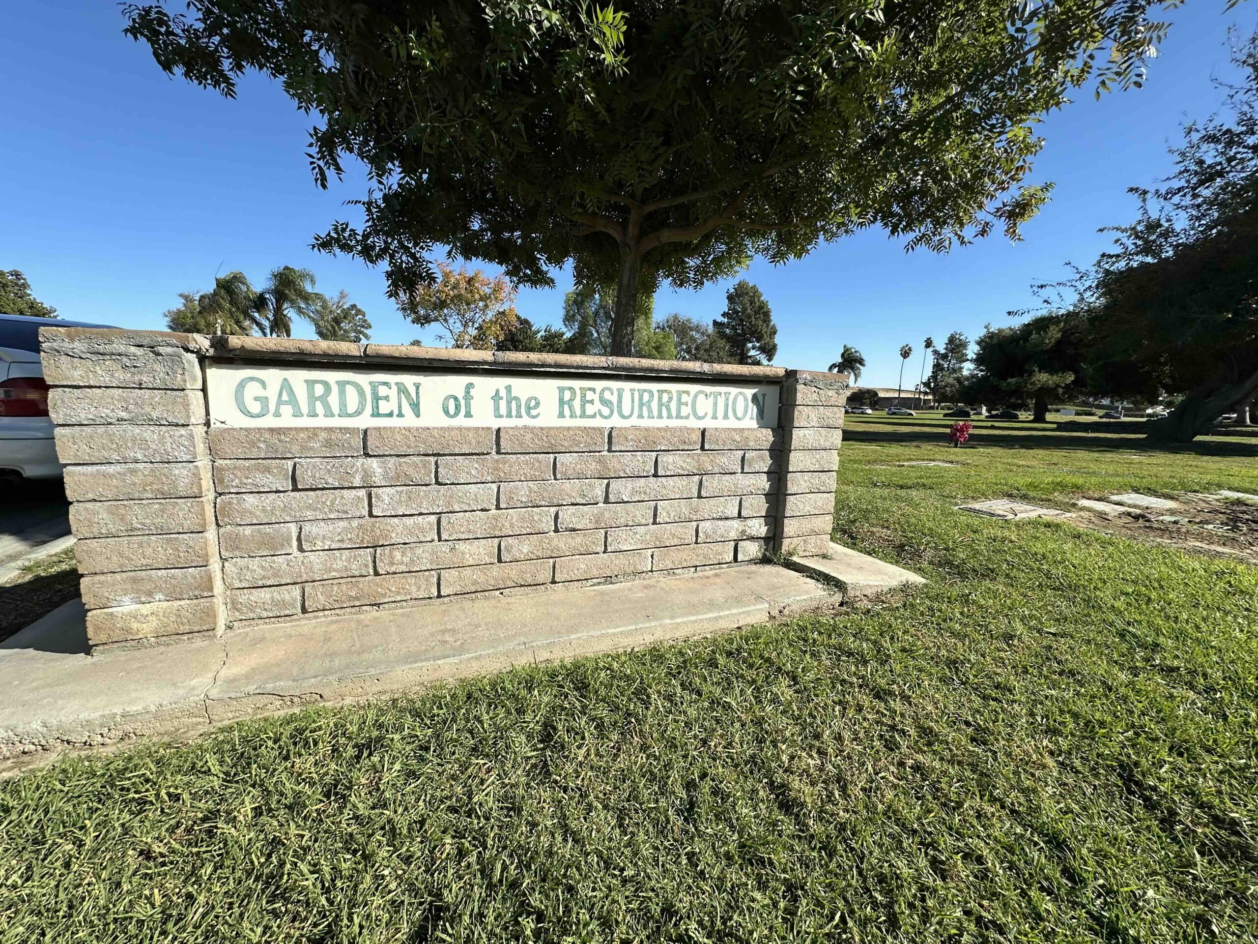 Grave space in Garden of the Resurrection