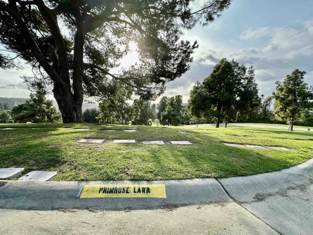 Primrose Lawn Rose Hills Memorial Park Whittier-Bayer Cemetery Brokers