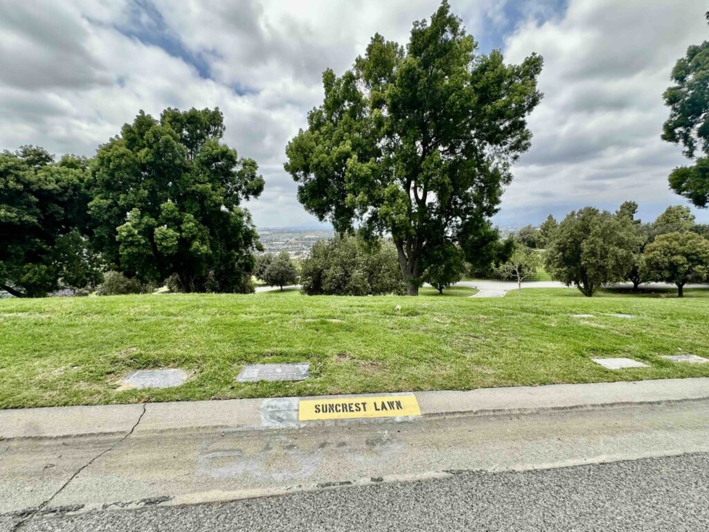 Suncrest Rose Hills Memorial Whittier-Bayer Cemetery Brokers