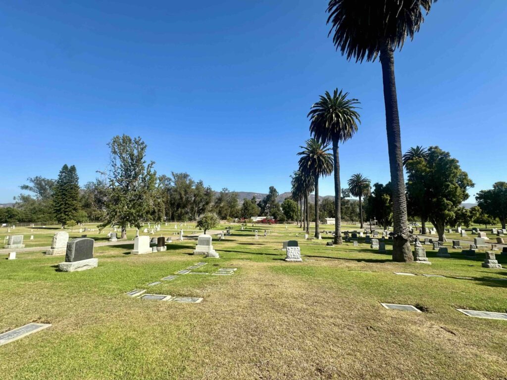 Section E Santa Paula Cemetery - Bayer Cemetery Brokers