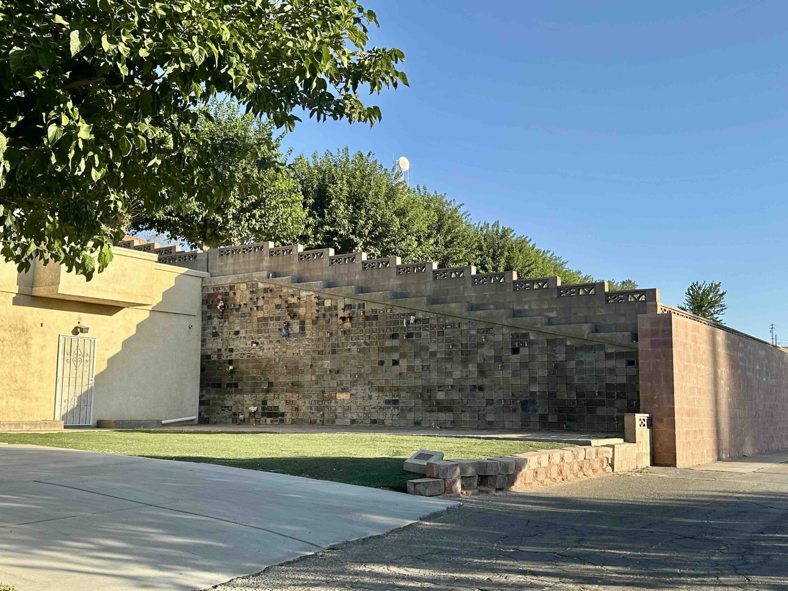 Single niche in Memory Garden Wall