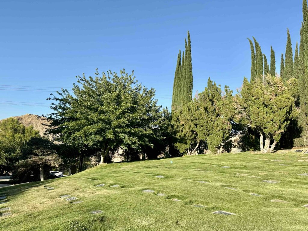 Sunnyslope Victor Valley Memorial Park Victorville Bayer Cemetery Brokers