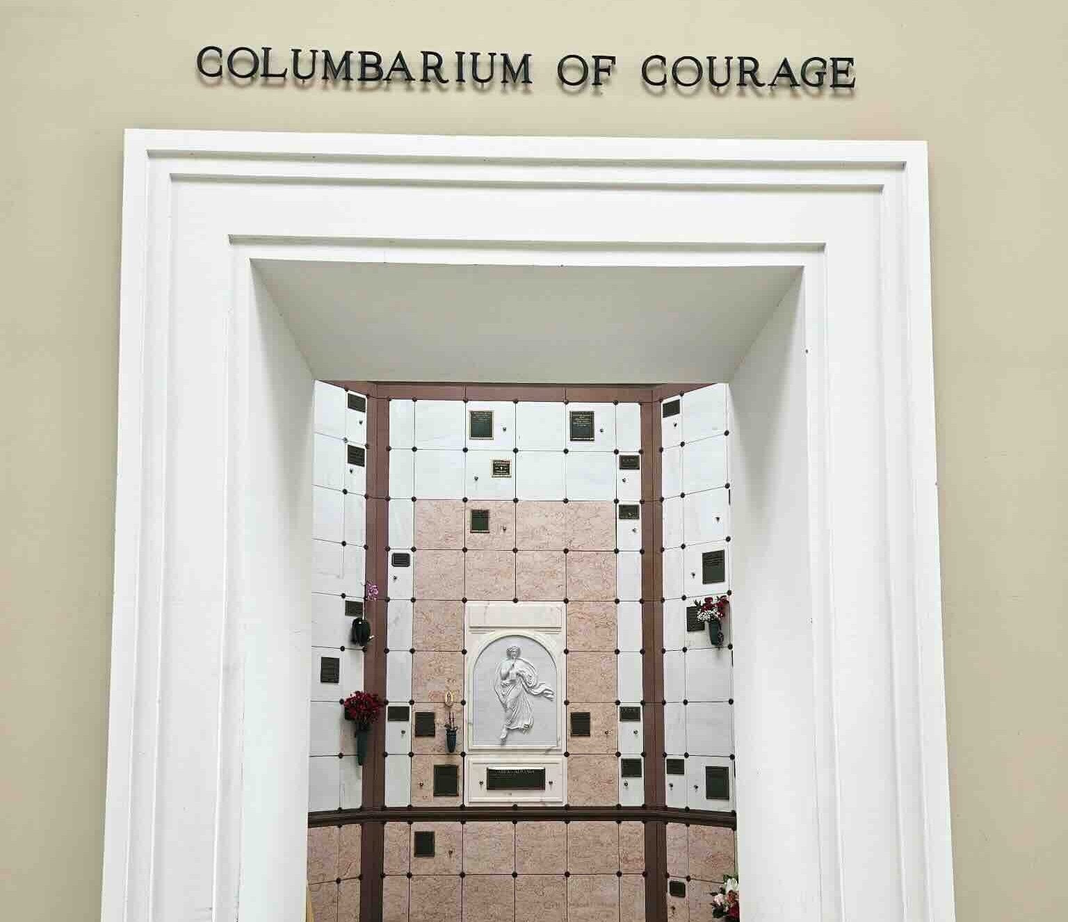 Four Capacity Niche in Courage, Heritage Mausoleum