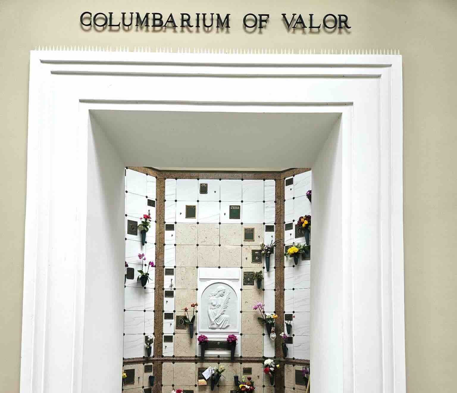 Four Capacity Niche in Valor, Heritage Mausoleum