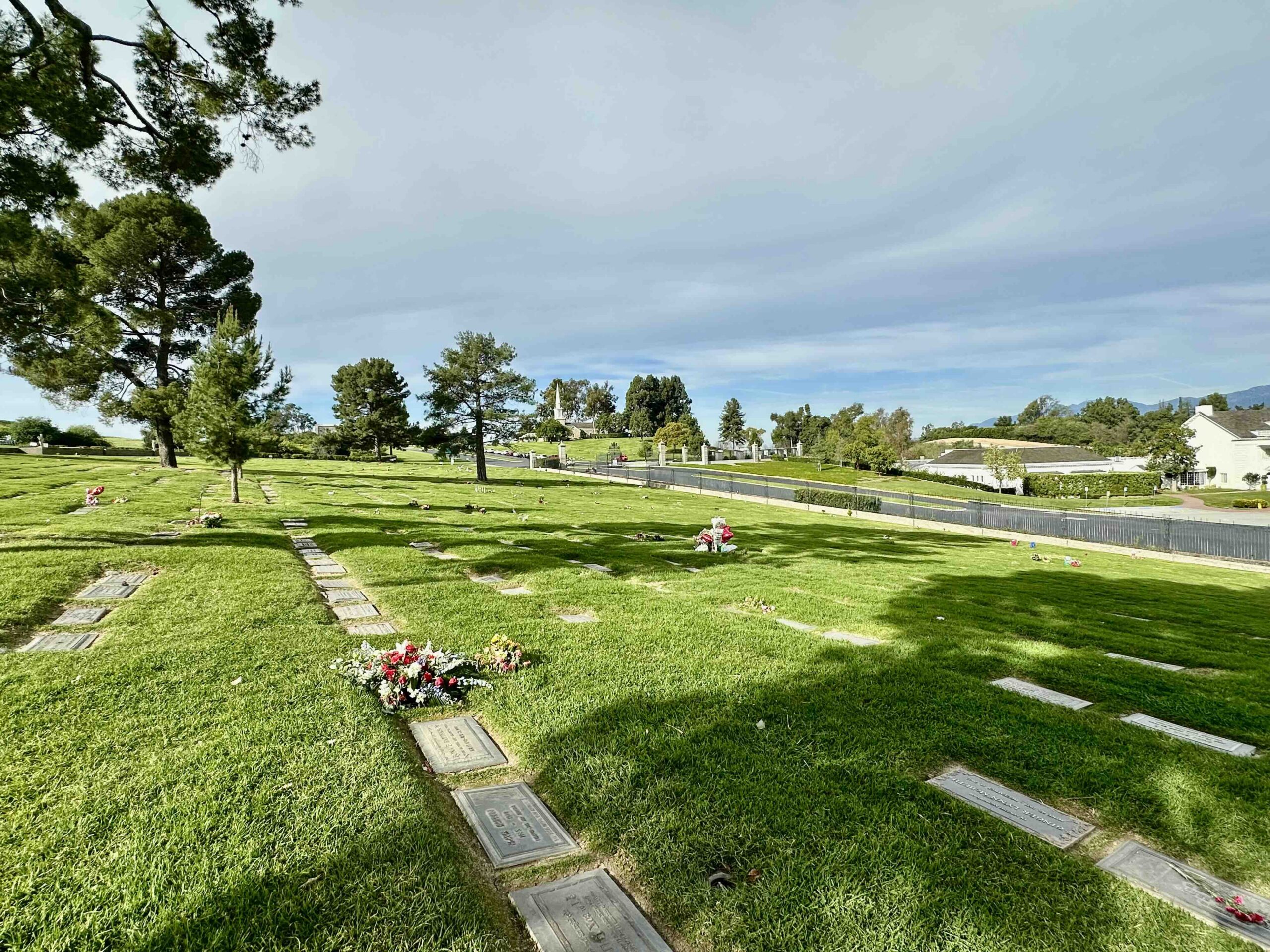 Two grave spaces in Golden Dawn