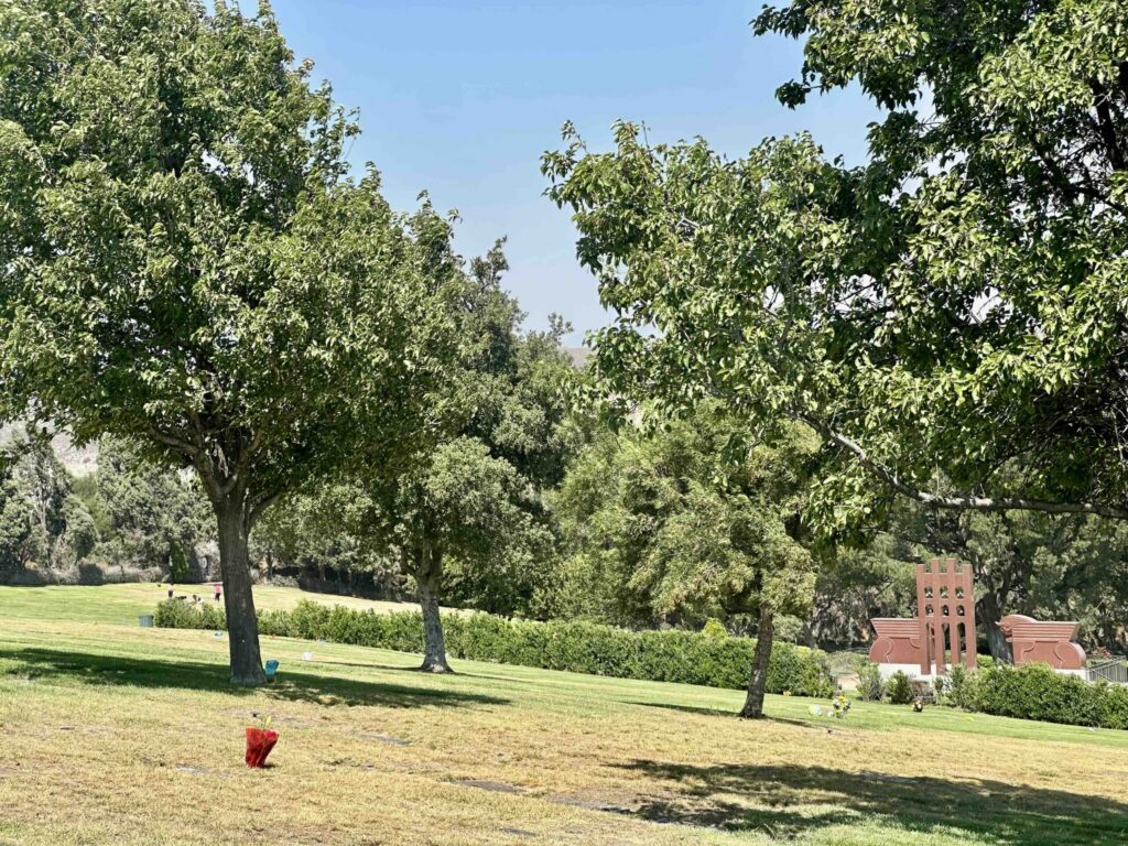 Eternal Valley Memorial Park Newhall View of Dawn Lawn 4 - Bayer Cemetery Brokers